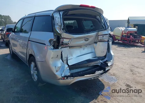 2017 Kia Sedona Lx z USA, uszkodzony, nr VIN KNDMB5C13H6312934